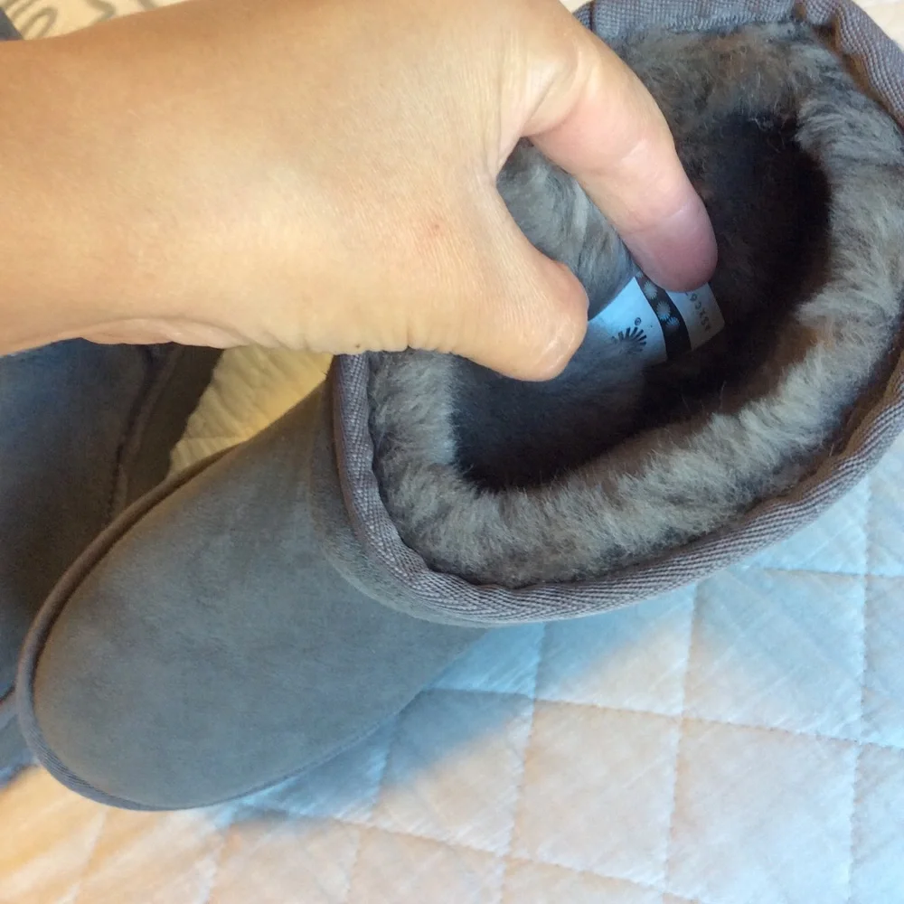 UGG Classic short boots